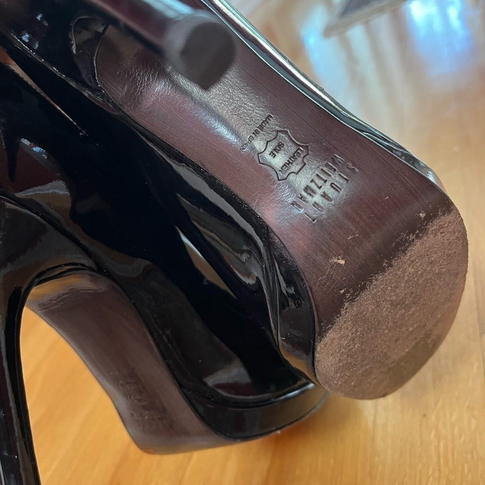 Stuart Weitzman Pumps​ - Picture 5 of 6